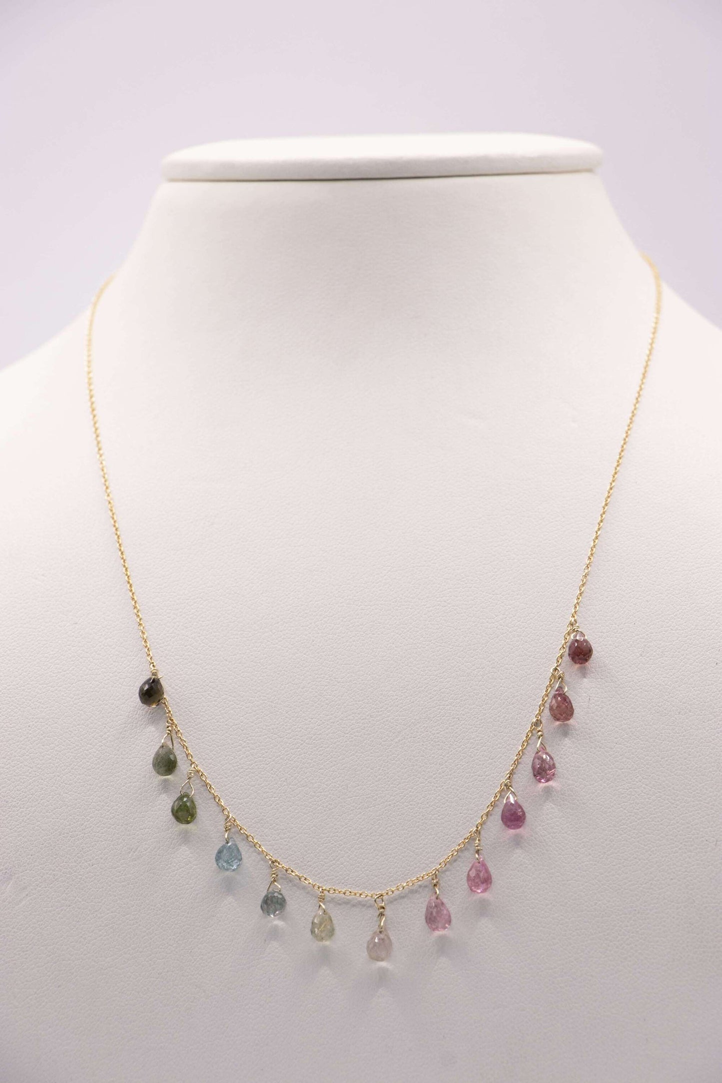 COLLIER - FINE CHAÎNE OR JAUNE 14K ET TOURMALINES
