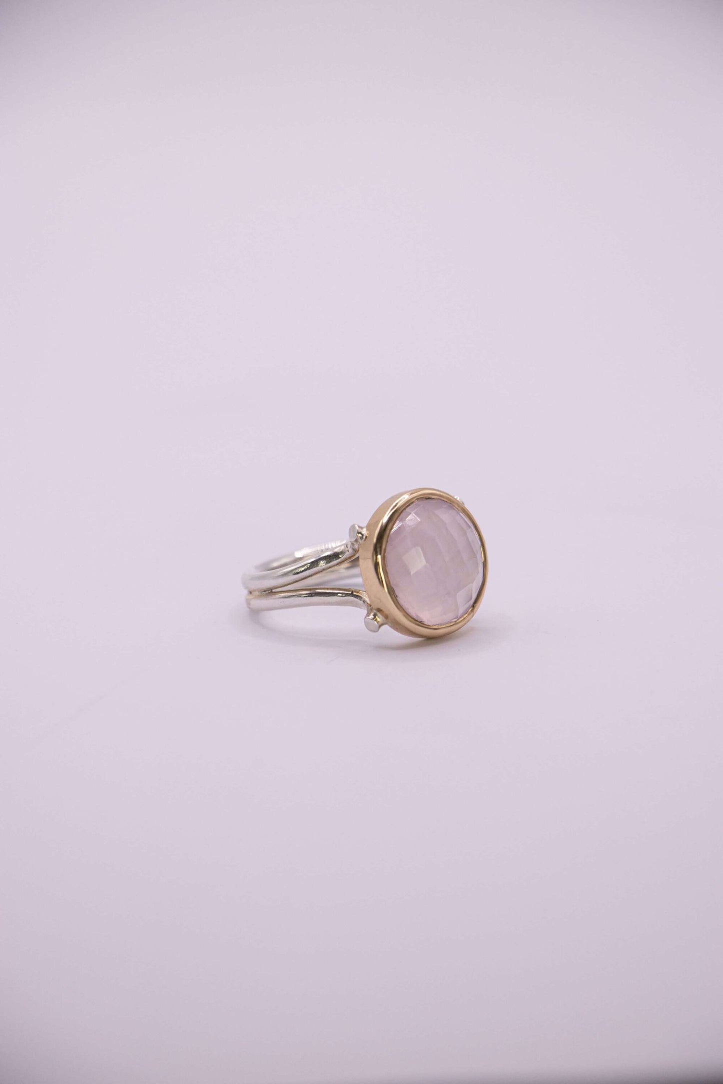 BAGUE - LA VIE EN ROSE ARGENT OR ET QUARTZ ROSE