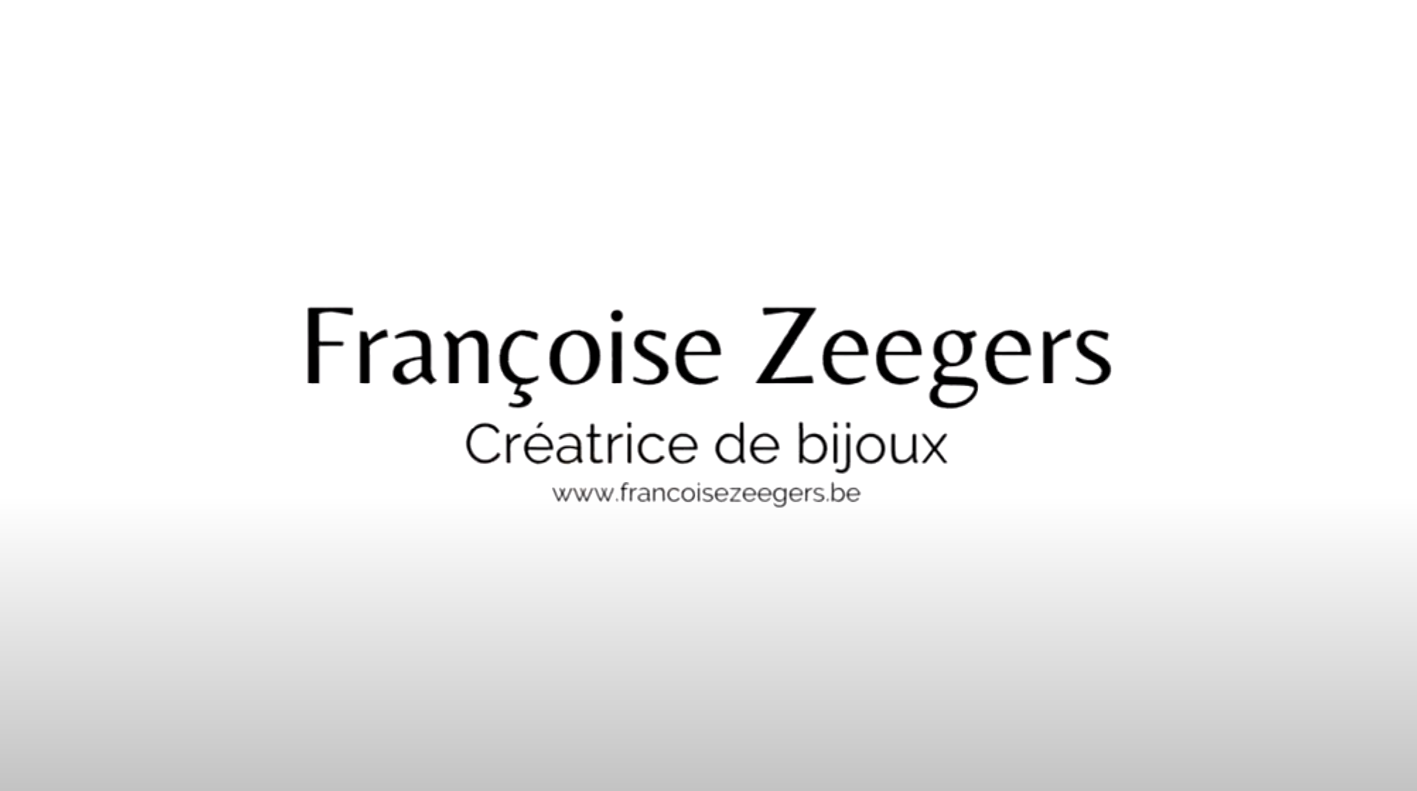 Charger la vidéo : Françoise Zeegers qui présente sa marque en vidéo.